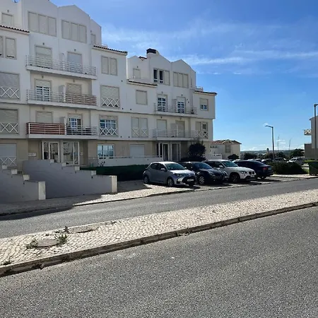 아파트 Tome's House - Baleal Solvillage 2 *