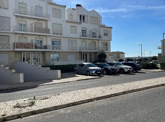아파트 Tome's House - Baleal Solvillage 2 *